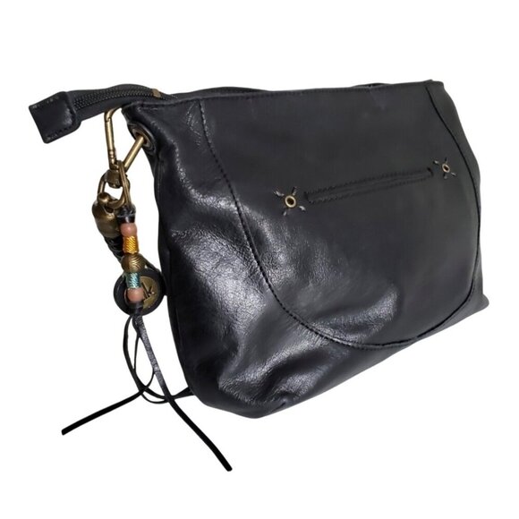 The Sak Handbags - Vintage Y2K Black Leather Shoulder Bag With Brass Accents & Beaded Charm By The
